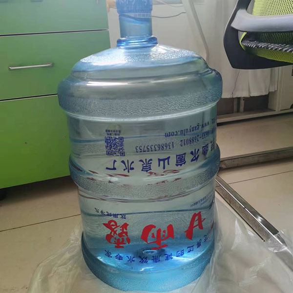 甘雨露桶裝水