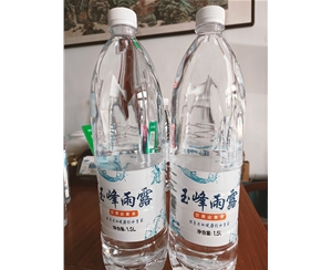 玉峰雨露飲用山泉水小瓶水
